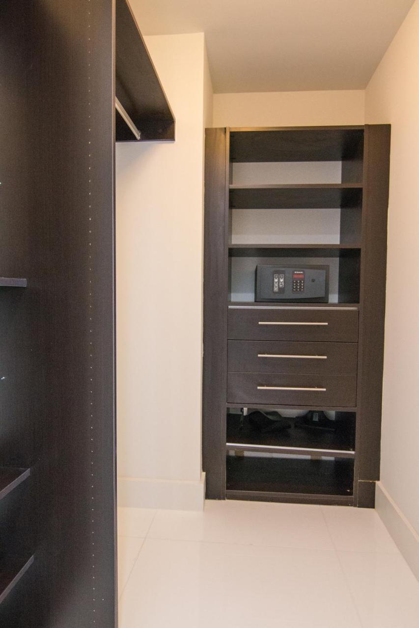 Luxury 5-Star Condo @37Th Floor In Icon Brickell 2B/2B Miami Exterior photo